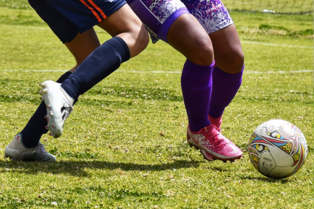 13 And Let's Kick Some Grass: Soccer Book For Teen Boys And Girls